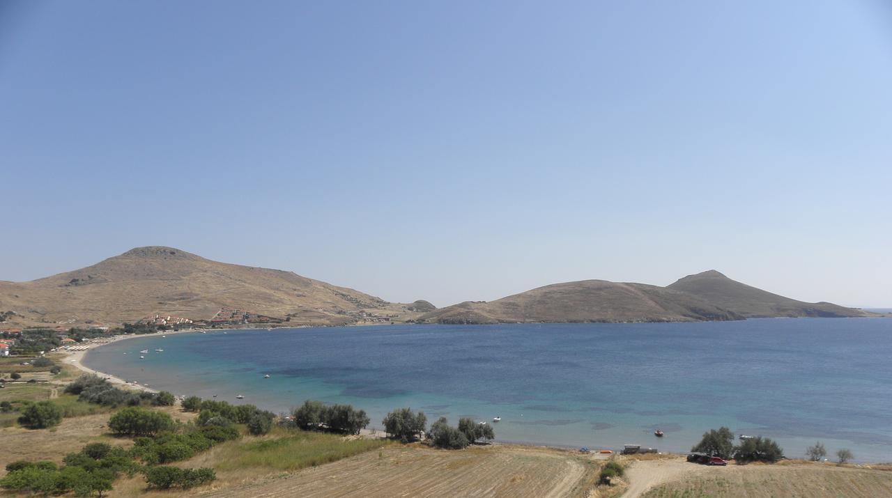 Iliovasilema Aparthotel Plati  Bagian luar foto